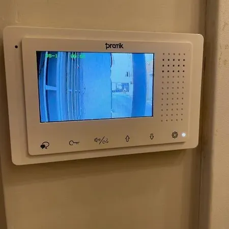 W/ Balcony In Center,5 Mn Walk To Istiklal Apartment Istanbul